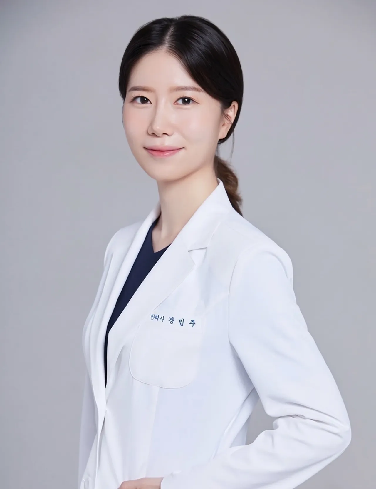강민주