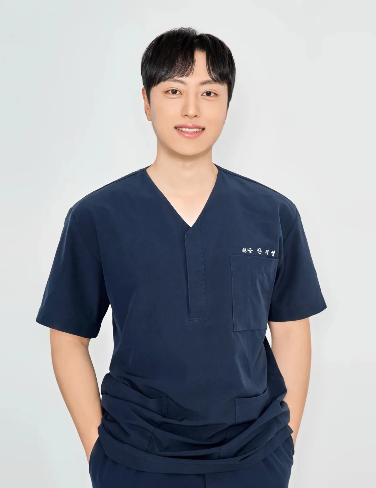안기영